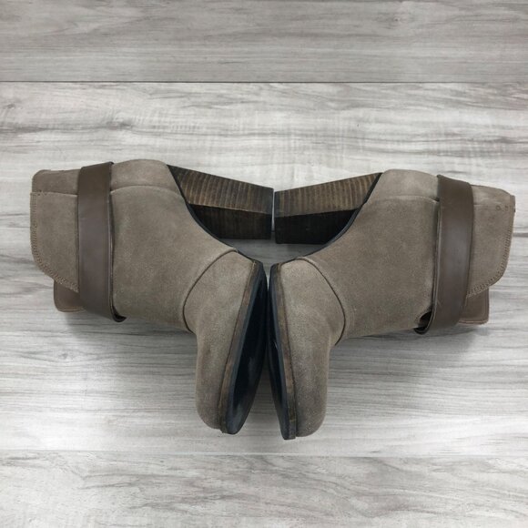 BCBG Ankle Boots Women's 8 Paris Kerinax Brown Suede Booties - Picture 7 of 10